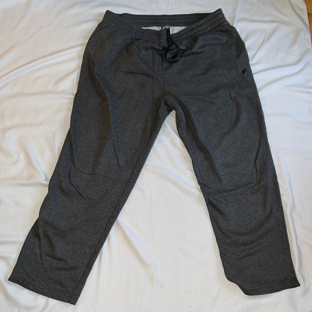 Russel Premium Fleece sweat pants, Men’s XL (40-42), Gray